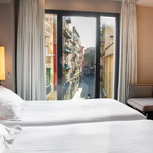 Hotel Pestana Arena Barcelona